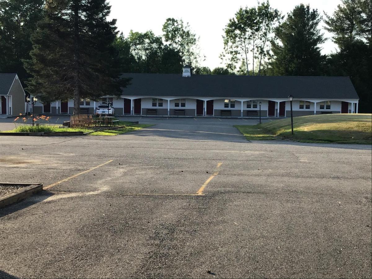 Motel Stonybrook & 2*