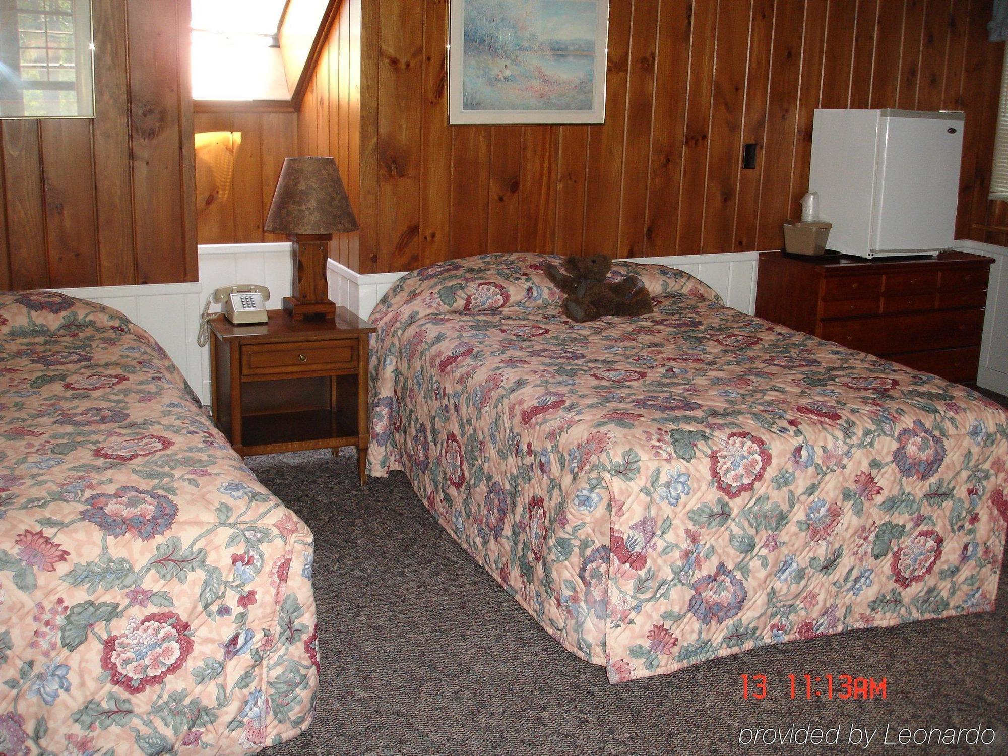 Motel Stonybrook & 2*